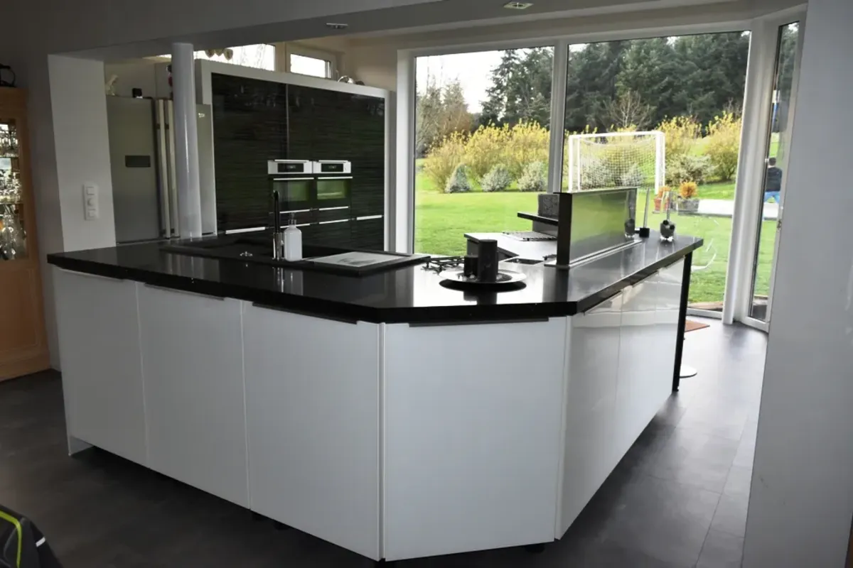 149 - cuisines Bellaire Liège 115